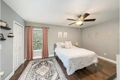 4805 Grove Point Drive, Tampa, FL 33624 - Photo 15