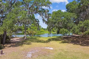 517 Broxburn Ave, Temple Terrace, FL 33617 - Photo 27