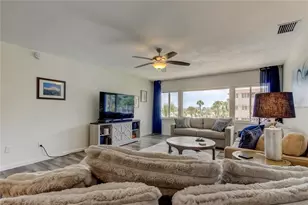 100 Bluff View Dr, Belleair Bluffs, FL 33770 - Photo 15