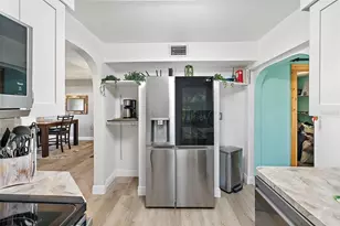 3464 79th Wy N, Saint Petersburg, FL 33710 - Photo 11