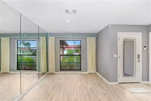 1826 Wolf Laurel Dr, Sun City Center, FL 33573 - Photo 5