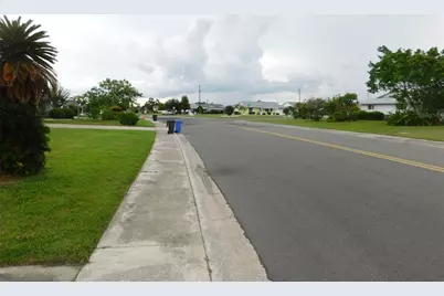 1224 Valley Forge Boulevard, Sun City Center, FL 33573 - Photo 21