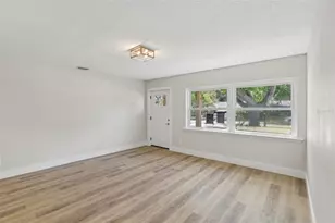 957 Victor Dr, Dunedin, FL 34698 - Photo 5