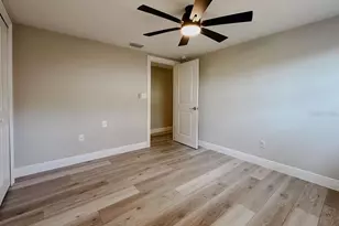 823 Riverside Dr, Tarpon Springs, FL 34689 - Photo 27