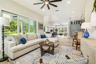 13711 Lussier Ln, Spring Hill, FL 34610 - Photo 25