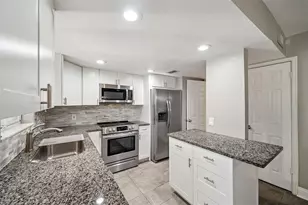 2944 Pine Cone Cir, Clearwater, FL 33760 - Photo 9