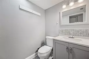 2944 Pine Cone Cir, Clearwater, FL 33760 - Photo 19