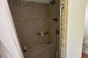 38250 E Collins Ave W, Zephyrhills, FL 33542 - Photo 21