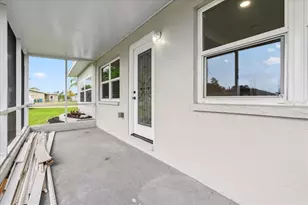 198 Cypress Ave NW, Port Charlotte, FL 33952 - Photo 5