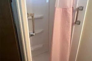 13225 101st St, Largo, FL 33773 - Photo 19