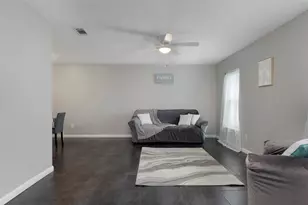 12377 91st Ave, Seminole, FL 33772 - Photo 3