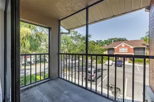 5563 Baywater Dr, Tampa, FL 33615 - Photo 27