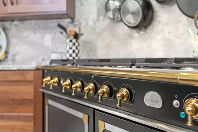 5914 Skimmer Point Boulevard S, Gulfport, FL 33707 - Photo 9