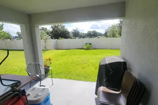 7938 Broad Pointe Dr, Zephyrhills, FL 33540 - Photo 21