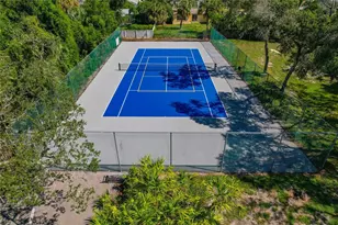 300 S Florida Ave, Tarpon Springs, FL 34689 - Photo 43
