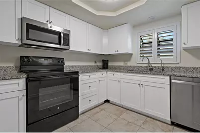 300 S Florida Avenue #300F, Tarpon Springs, FL 34689 - Photo 13