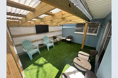 5708 27th Avenue S, Gulfport, FL 33707 - Photo 9