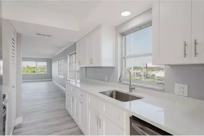 8950 Park Boulevard #410, Seminole, FL 33777 - Photo 11