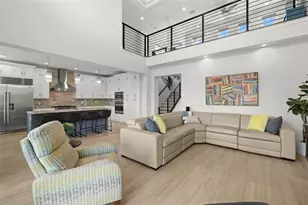 3141 Hibiscus Dr W, Belleair Beach, FL 33786 - Photo 11