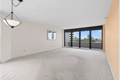 5950 Pelican Bay Plaza S #605, Saint Petersburg, FL 33707 - Photo 3