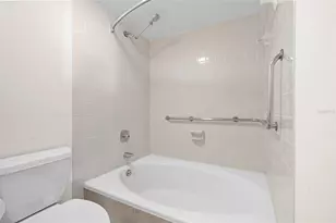 5950 Pelican Bay Plaza S, Saint Petersburg, FL 33707 - Photo 21