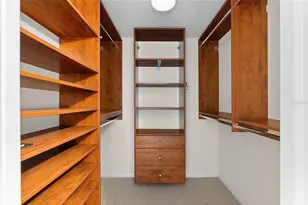 5950 Pelican Bay Plaza S, Saint Petersburg, FL 33707 - Photo 19