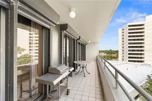 5950 Pelican Bay Plaza S, Saint Petersburg, FL 33707 - Photo 11