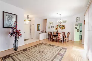 775 Wildflower Dr, Palm Harbor, FL 34683 - Photo 7