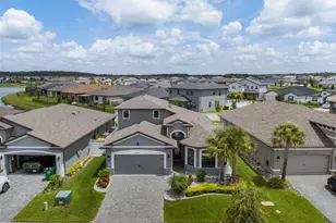 34221 Evergreen Hill Ct, Wesley Chapel, FL 33545 - Photo 1