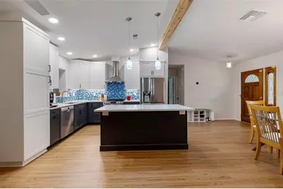 818 Eunice Drive, Tarpon Springs, FL 34689 - Photo 11