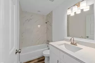 9209 Tudor Dr, Tampa, FL 33615 - Photo 9