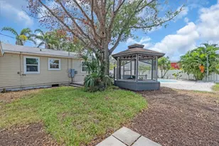 2801 Tifton St S, Gulfport, FL 33711 - Photo 27