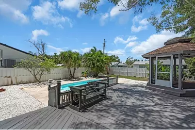 2801 Tifton Street S, Gulfport, FL 33711 - Photo 25