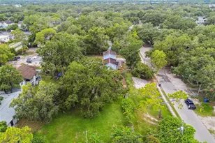 1805 E 139th Ave, Tampa, FL 33613 - Photo 63