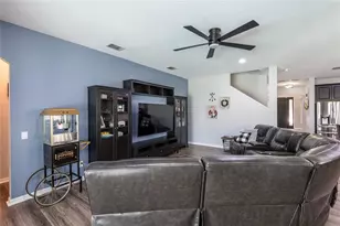 8037 Arbor Park Ln, Riverview, FL 33578 - Photo 31