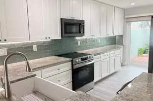 628 Boca Ciega Point Blvd S, Saint Petersburg, FL 33708 - Photo 5