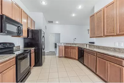 11345 Flora Springs Drive, Riverview, FL 33579 - Photo 17