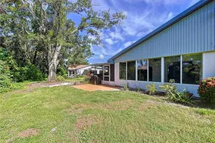 505 Foxglove Cir, Sun City Center, FL 33573 - Photo 5