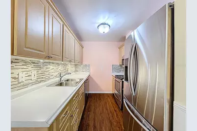 505 Foxglove Circle #B, Sun City Center, FL 33573 - Photo 13