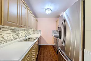 505 Foxglove Cir, Sun City Center, FL 33573 - Photo 13