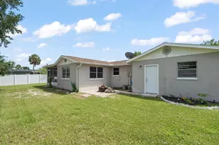 9339 Miracle Dr, Spring Hill, FL 34608 - Photo 31