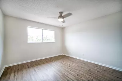 6062 22nd Avenue N #5, Saint Petersburg, FL 33710 - Photo 9