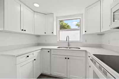 8046 Norwich Drive, Port Richey, FL 34668 - Photo 13