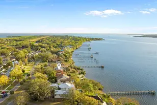 316 Shore Dr E, Oldsmar, FL 34677 - Photo 3