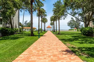 4703 Dolphin Cay Ln S, Saint Petersburg, FL 33711 - Photo 87