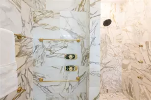 4703 Dolphin Cay Ln S, Saint Petersburg, FL 33711 - Photo 41