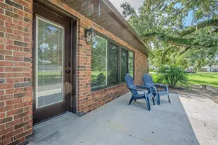 6533 Brentwood Dr., Zephyrhills, FL 33542 - Photo 15