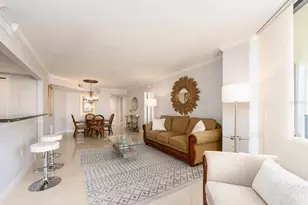 690 Island Way, Clearwater Beach, FL 33767 - Photo 5