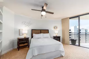 690 Island Way, Clearwater Beach, FL 33767 - Photo 17