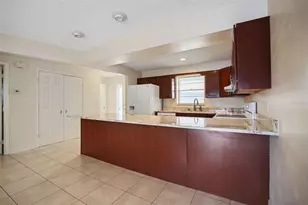 1960 Union St, Clearwater, FL 33763 - Photo 11